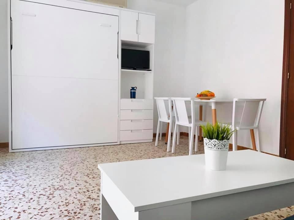 Apartamentos Pagan Santiago De La Ribera Ngoại thất bức ảnh
